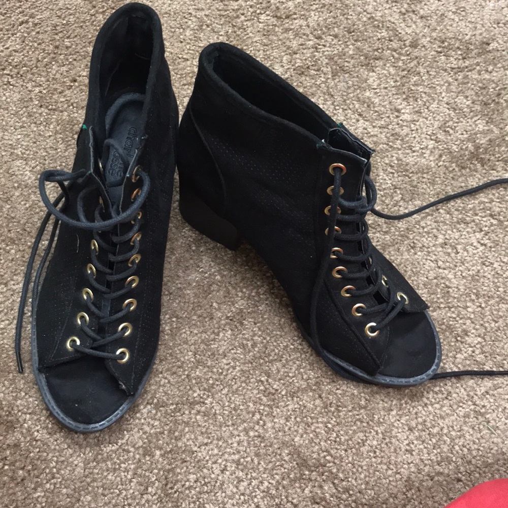 Cute sandal/booties